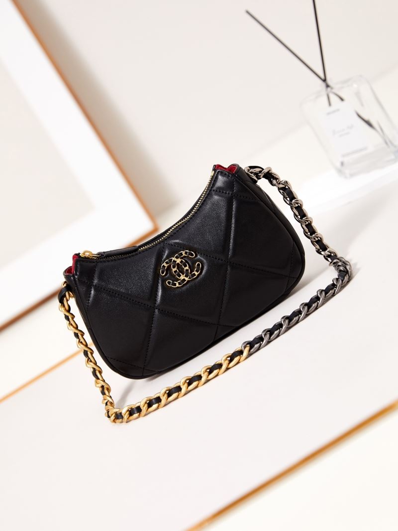 Ch**el hobo bags
